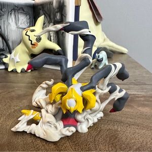 Pokémon Platinum Pre-Order Figure